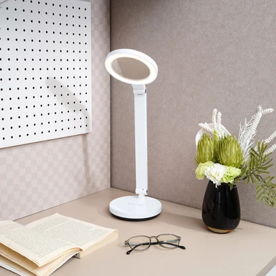 Gambar Eglare Lampu Meja Led Rechargeable Beauty - Putih