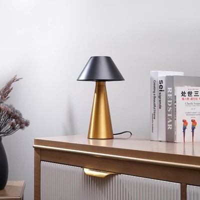 Gambar Eglare Darcy Lampu Meja E27 - Hitam/brass