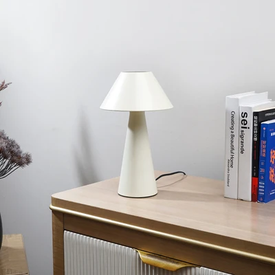 Gambar Eglare Darcy Lampu Meja E27 - Krem