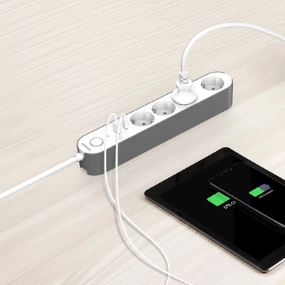 Gambar Krisbow Stop Kontak Ekstensi 4 Soket Dengan USB-A & USB-C - Putih/Abu-Abu