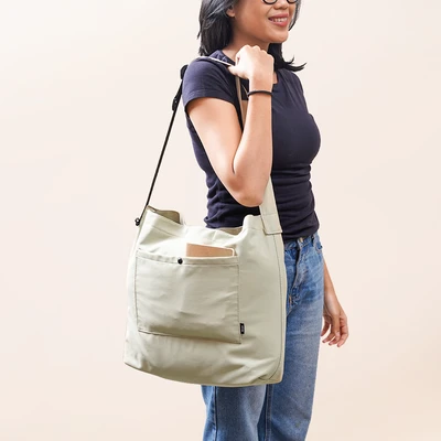 Gambar Ataru Tote Bag Nylon Long Strap - Krem