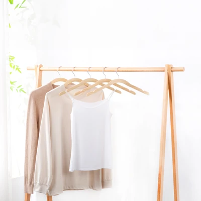 Gambar Stora Hanger Baju Kayu Laminated 43.5 cm Set 5 pcs