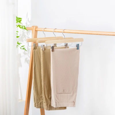 Gambar Stora Hanger Rok Kayu Laminated Dengan Clip 34.5 cm Set 3 pcs