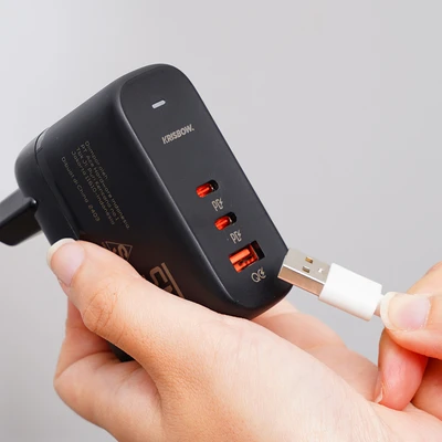Gambar Krisbow Travel Charger Plug USB-A & USB-C QC 65 Watt