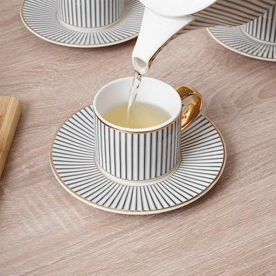 Gambar Appetite Classy Prominence Teko & Cangkir Keramik Dengan Saucer Set 9 Pcs - Mix