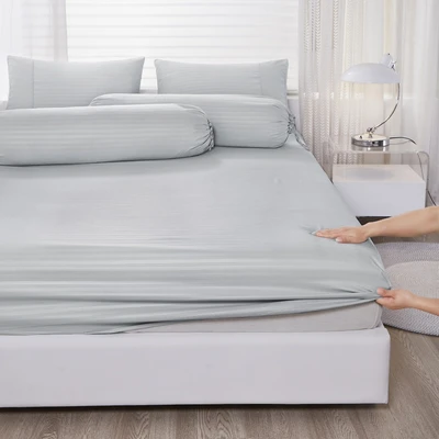 Gambar Informa 160x200 cm Set 5 Pcs Seprai Queen Microfiber - Abu-Abu Muda