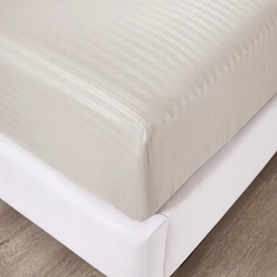 Gambar Informa 180x200 cm Set 5 Pcs Seprai King Microfiber - Cokelat Muda