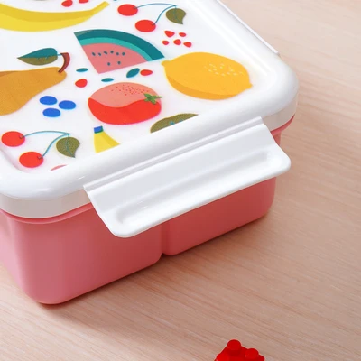 Gambar Ataru Kotak Makan Plastik 3 Sekat Fruit Mix 1.3 Liter - Pink