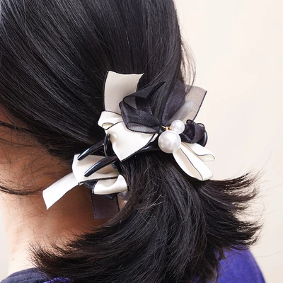 Gambar Ataru Jepit Rambut Pearl Ribbon - Krem/Hitam