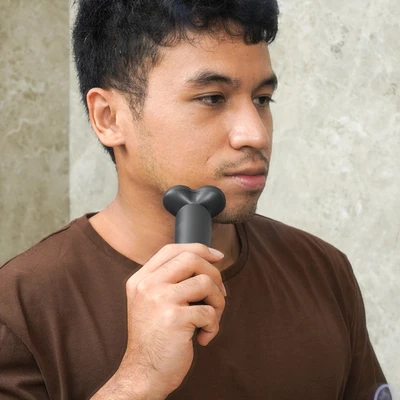 Gambar Klaz Alat Cukur Rotary - Hitam