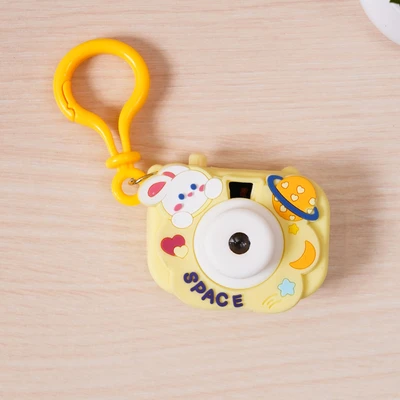 Gambar Ataru Gantungan Kunci Camera Bunny Random