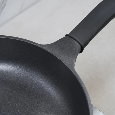 Gambar Cooking Color Alpha Everyday Wajan Penggorengan Aluminium 26 cm - Hitam