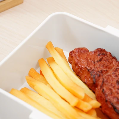 Gambar Kris Ziga Kotak Makan Dengan Sendok & Garpu 750 ml - Hijau