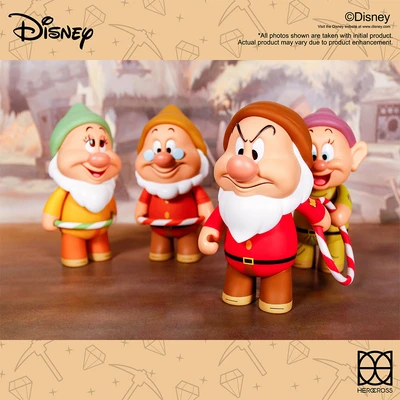 Gambar Herocross Figure Hoopy Snow White Grumpy