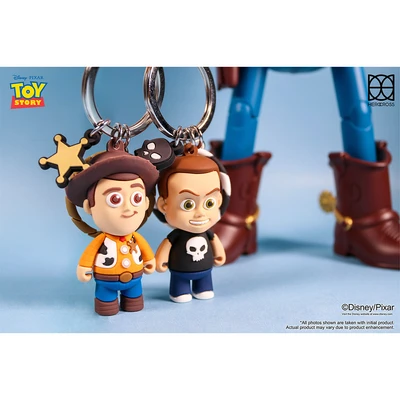 Gambar Herocross Gantungan Kunci Toy Story Random