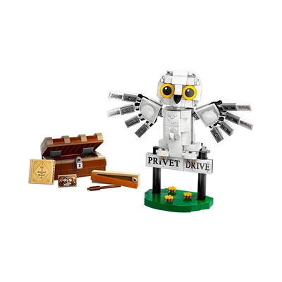 Gambar LEGO Harry Potter Hedwig At 4 Privet Drive 76425