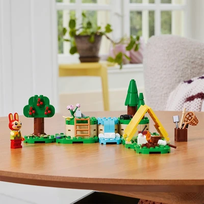 Gambar LEGO Animal Crossing Bunnies Outdoor Activities 77047