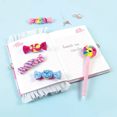 Gambar Make It Real Set Candy Plush Pocket Lock Journal & Pulpen