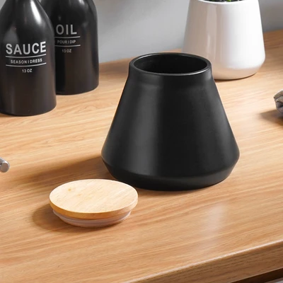 Gambar Appetite Irish Stoples Stoneware Dengan Tutup 920 ml - Hitam