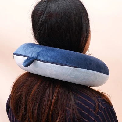 Gambar Passport 30x30 cm Bantal Leher Travel - Biru Ocean