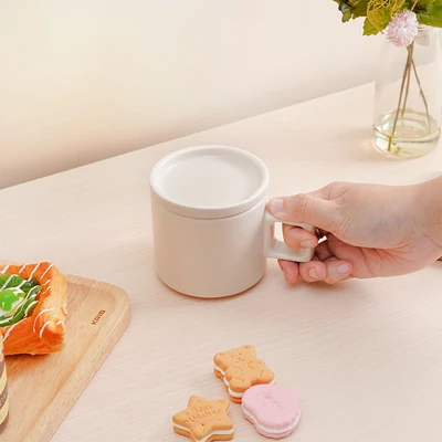 Gambar Delicia Mug Keramik Dengan Tutup Pastel 250 ml - Krem