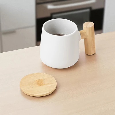 Gambar Delicia Mug Keramik Dengan Handle Bambu 360 ml - Putih/Cokelat
