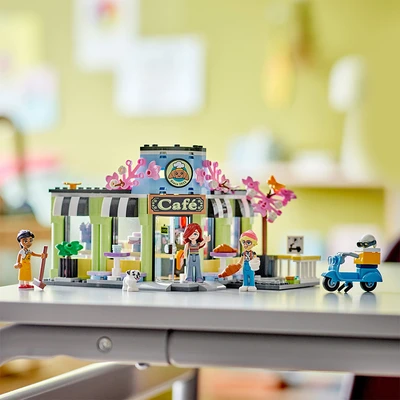 Gambar LEGO Friends Heartlake City Cafe 42618