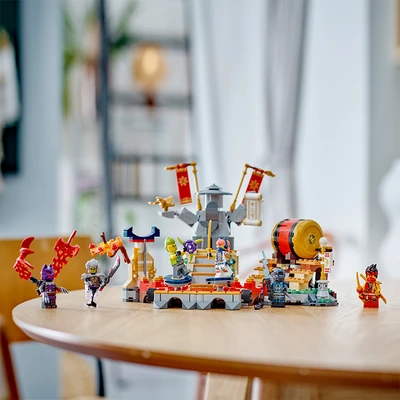 Gambar LEGO Ninjago Tournament Battle Arena 71818