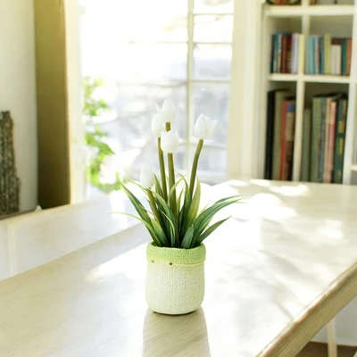 Gambar Informa Bunga Artifisial Tulip Dengan Pot 14x14x22 cm - Putih