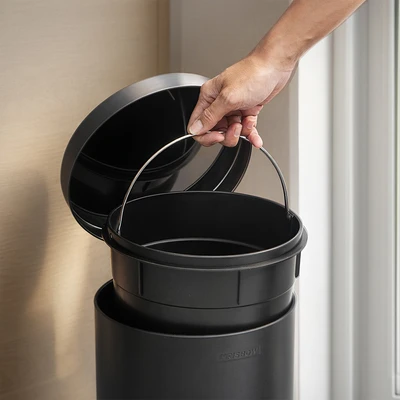 Gambar Krisbow Tempat Sampah Pedal Stainless Steel Round 12 Liter V2 - Hitam