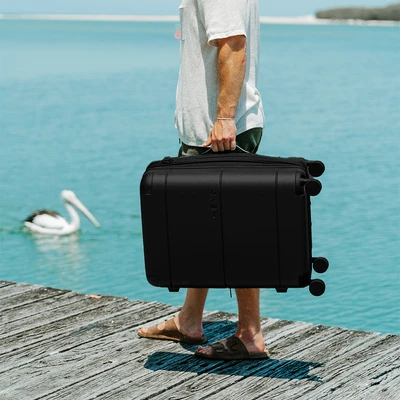 Gambar Heys Zen Koper PC TSA Lock Expandable 21 Inch - Hitam