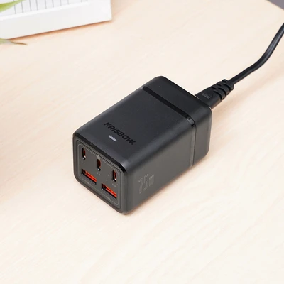 Gambar Krisbow Desktop Charger 3 USB-A & 2 USB-C GaN 75 Watt - Hitam