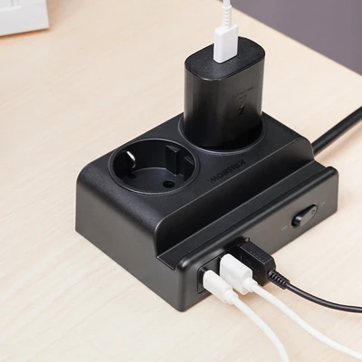 Gambar Krisbow Stop Kontak Ekstensi 2 Soket Dengan USB-A & USB-C - Hitam