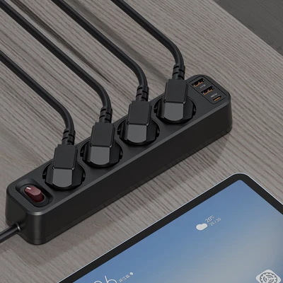 Gambar Krisbow Stop Kontak Ekstensi 4 Soket Dengan USB-A & USB-C - Hitam