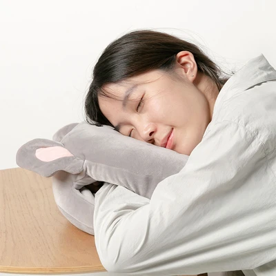 Gambar Ataru Bantal Tidur Dacron Koala O 30x32x15 cm - Abu-abu