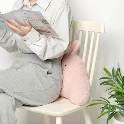 Gambar Ataru Bantal Pinggang Dacron Rabbit 46x20x28 cm - Pink