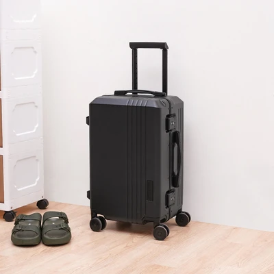 Gambar Legend Walker Challenger Koper PC TSA Lock Trunk 21 Inch - Hitam