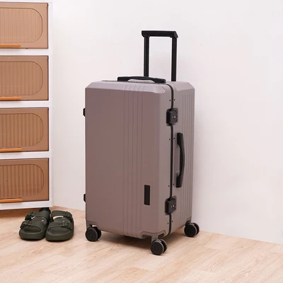 Gambar Legend Walker Challenger Koper PC TSA Lock Trunk 26 Inch - Cokelat Mocha