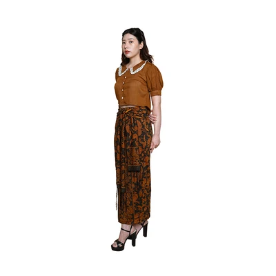 Gambar Pendopo Ukuran L Blus Wanita Basic Lace - Cokelat