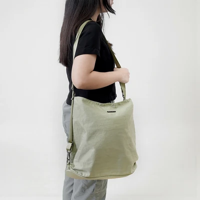 Gambar Passport Perri Tote Bag - Hijau