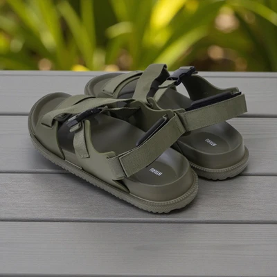 Gambar Ataru Ukuran 42/43 Sandal Pria Buckle Strap - Hijau