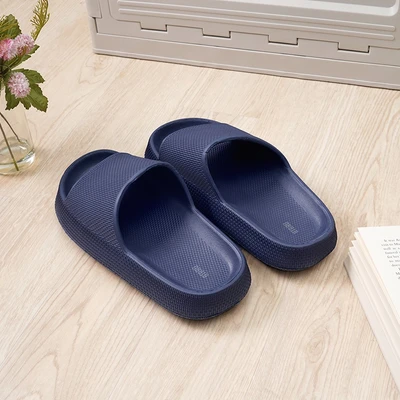 Gambar Ataru Ukuran 44 Sandal Thick Slides - Biru Navy