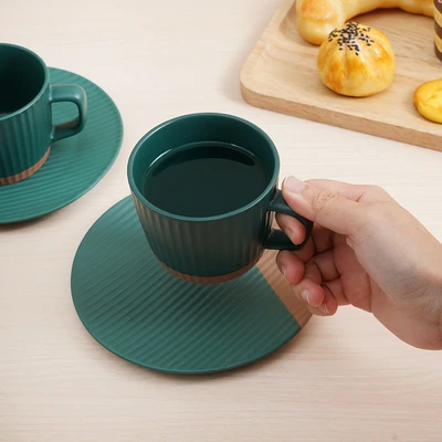 Gambar Delicia Cangkir Keramik Dengan Saucer 200 ml Set 2 pcs - Hijau