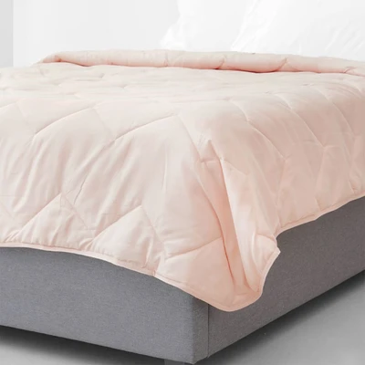 Gambar Informa 150x200 cm Bed Cover Seri Marshmallow - Peach Muda
