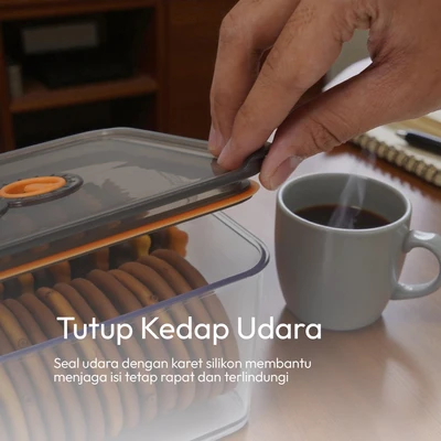 Gambar Culinart Crisper Wadah Makanan Akrilik 1.65 Liter Transparan - Hitam/Transparan