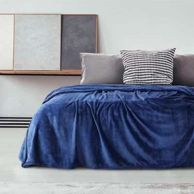 Gambar Informa 240x220 cm Selimut Microfiber Polyester Solid - Biru Navy