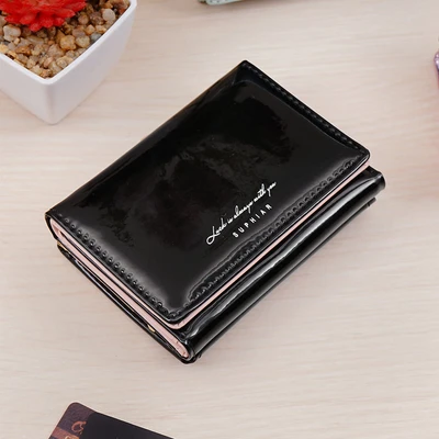 Gambar Ataru Dompet Glossy Shiny Random