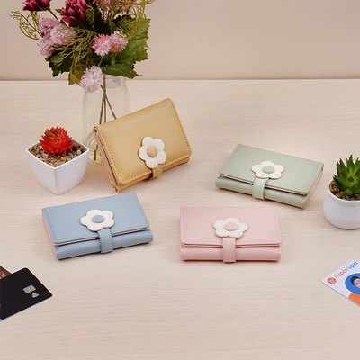 Gambar Ataru Dompet Dengan Flower Clasp Random