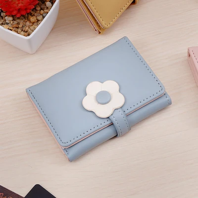 Gambar Ataru Dompet Dengan Flower Clasp Random