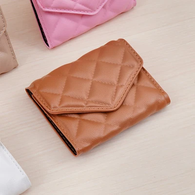 Gambar Ataru Dompet Triangle Cover Quilted Random